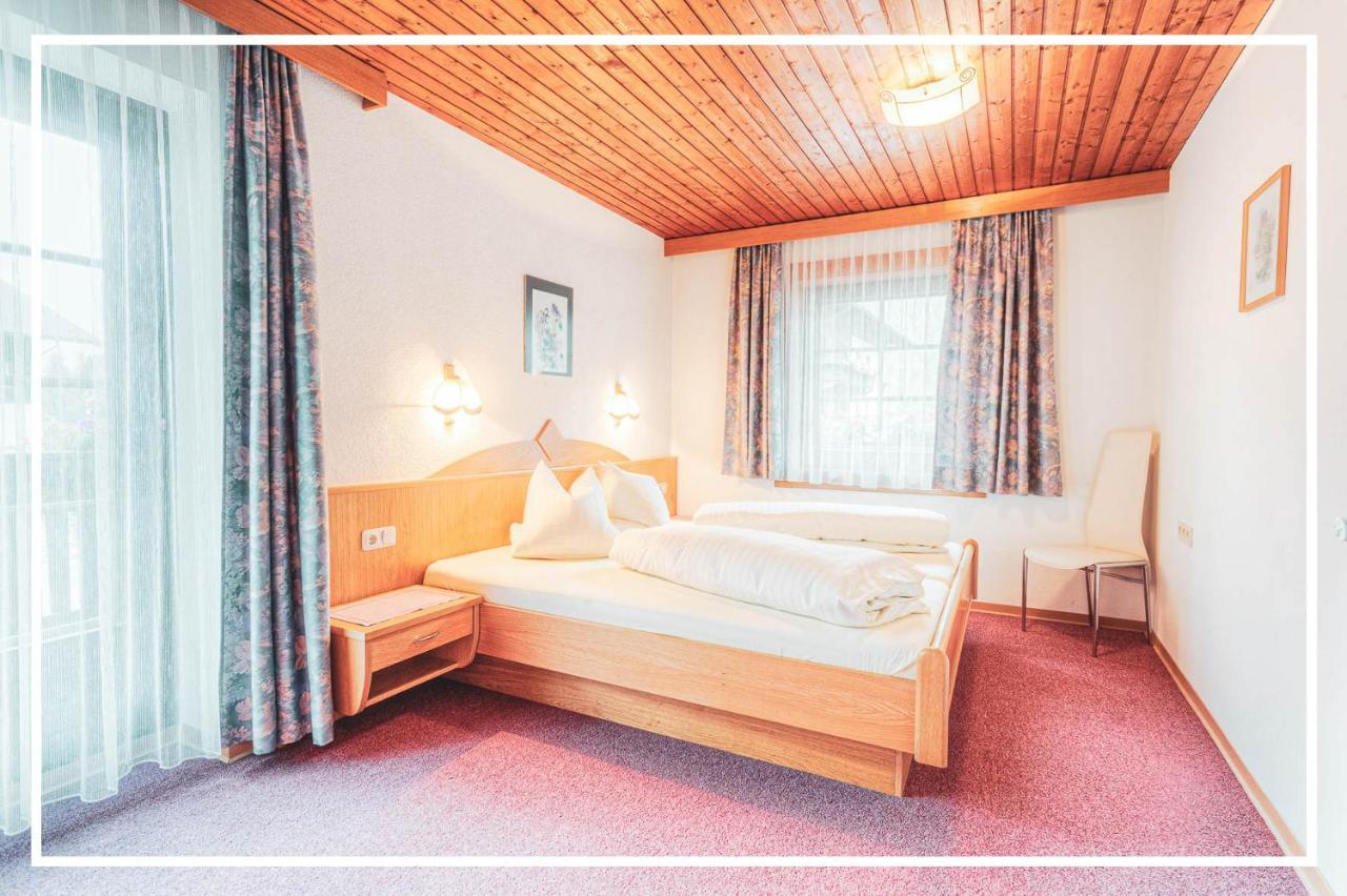 Gutshof - Urlaubsresort Hafele St. Jakob in Defereggen Exterior foto