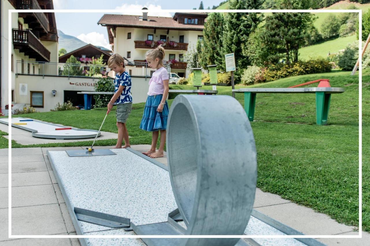 Gutshof - Urlaubsresort Hafele St. Jakob in Defereggen Exterior foto